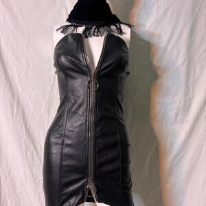 Forever-21 Women's Black Dress
